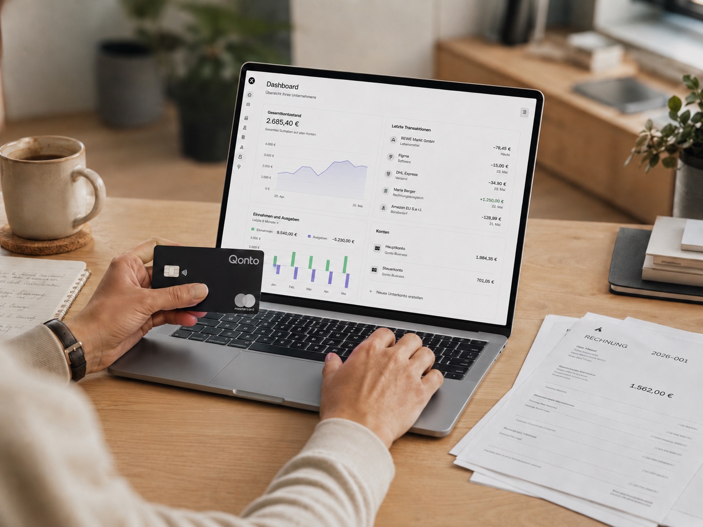 Qonto Geschäftskonto mit Firmenkarte, Rechnungen und digitaler Finanzverwaltung